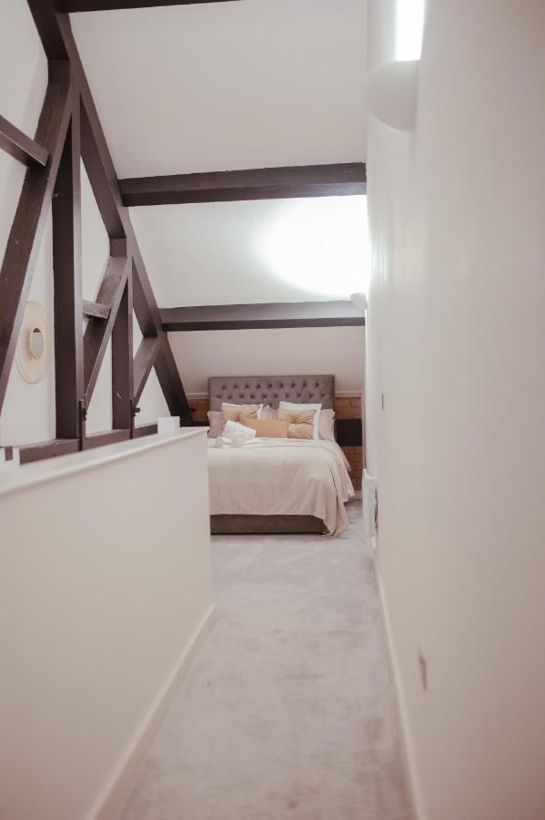 Bv Luxury Apartment Penthouse Conditioning House ブラッドフォード エクステリア 写真
