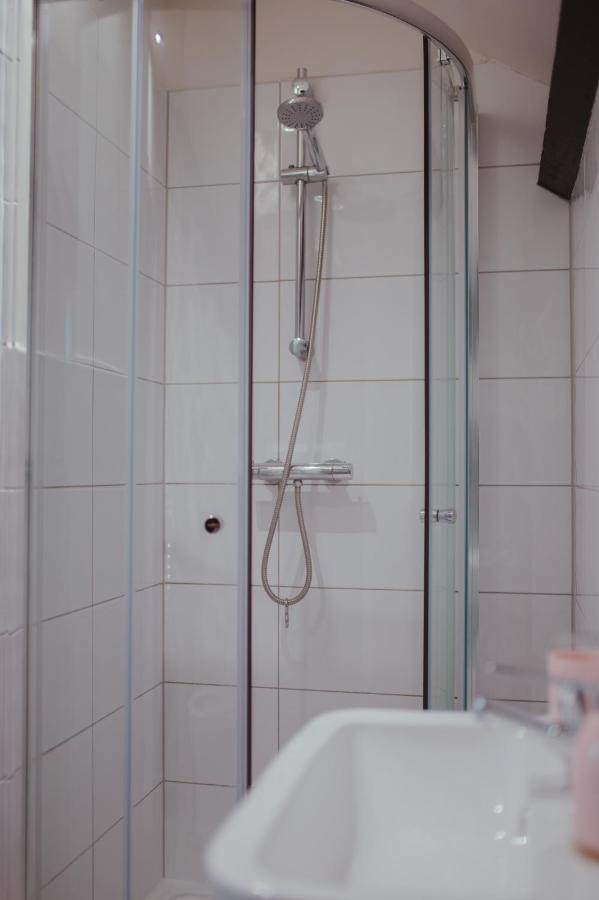 Bv Luxury Apartment Penthouse Conditioning House ブラッドフォード エクステリア 写真