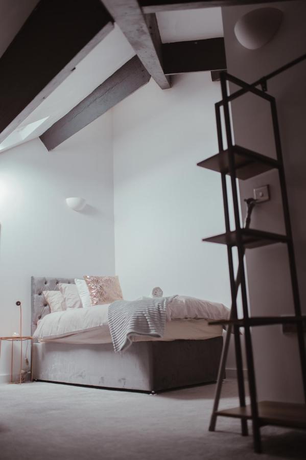 Bv Luxury Apartment Penthouse Conditioning House ブラッドフォード エクステリア 写真